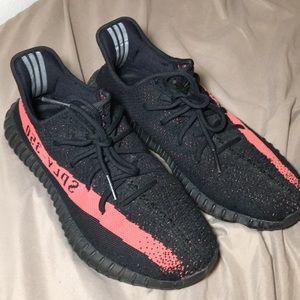 Adidas Yeezy Boost 350 V2 Core Black / Red 11.5